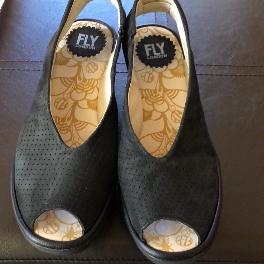 Fly London wedge